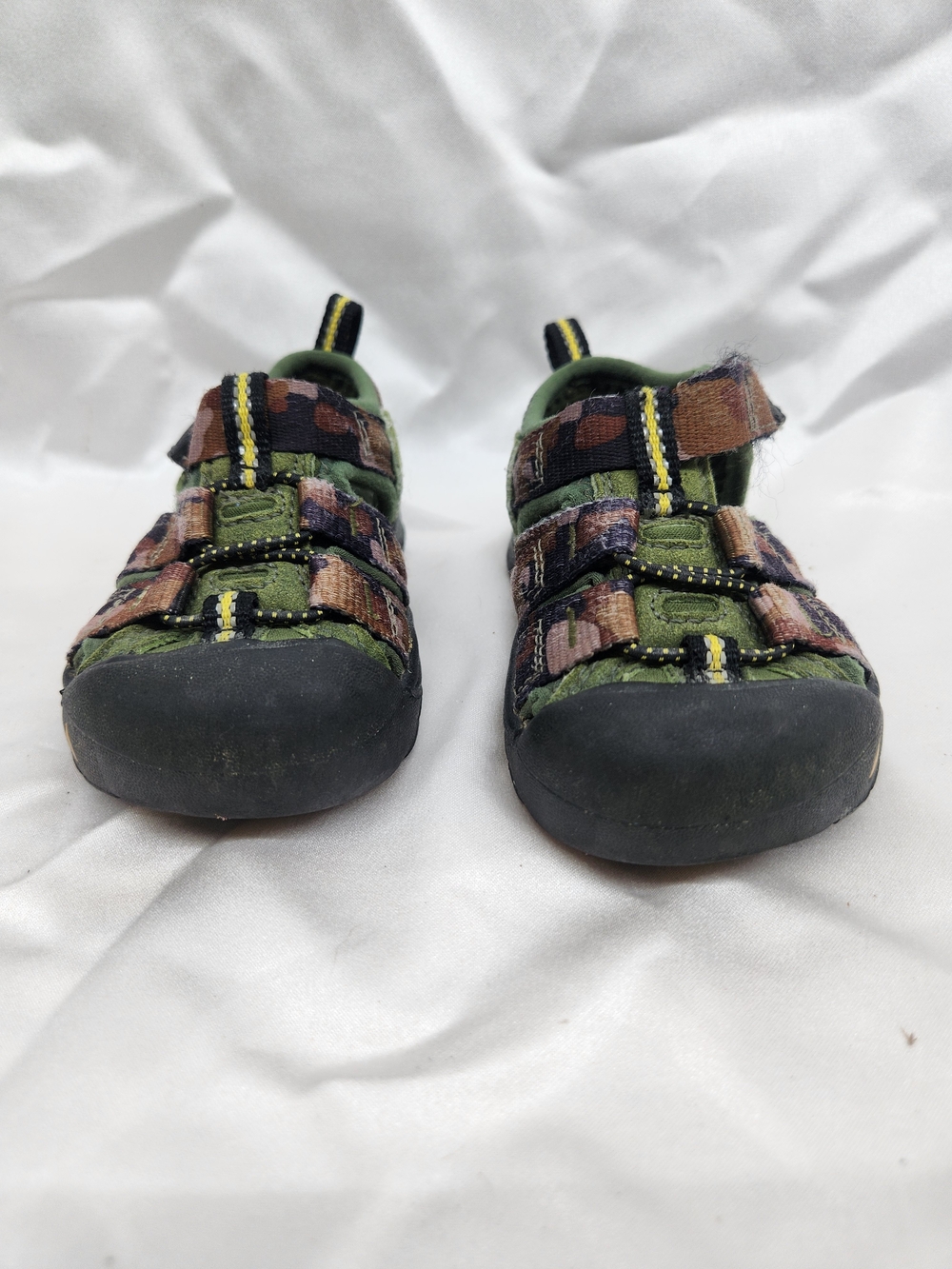 Keen Kids Olive Green and Brown Closed-Toe Water Shoes - Picture 1 of 7